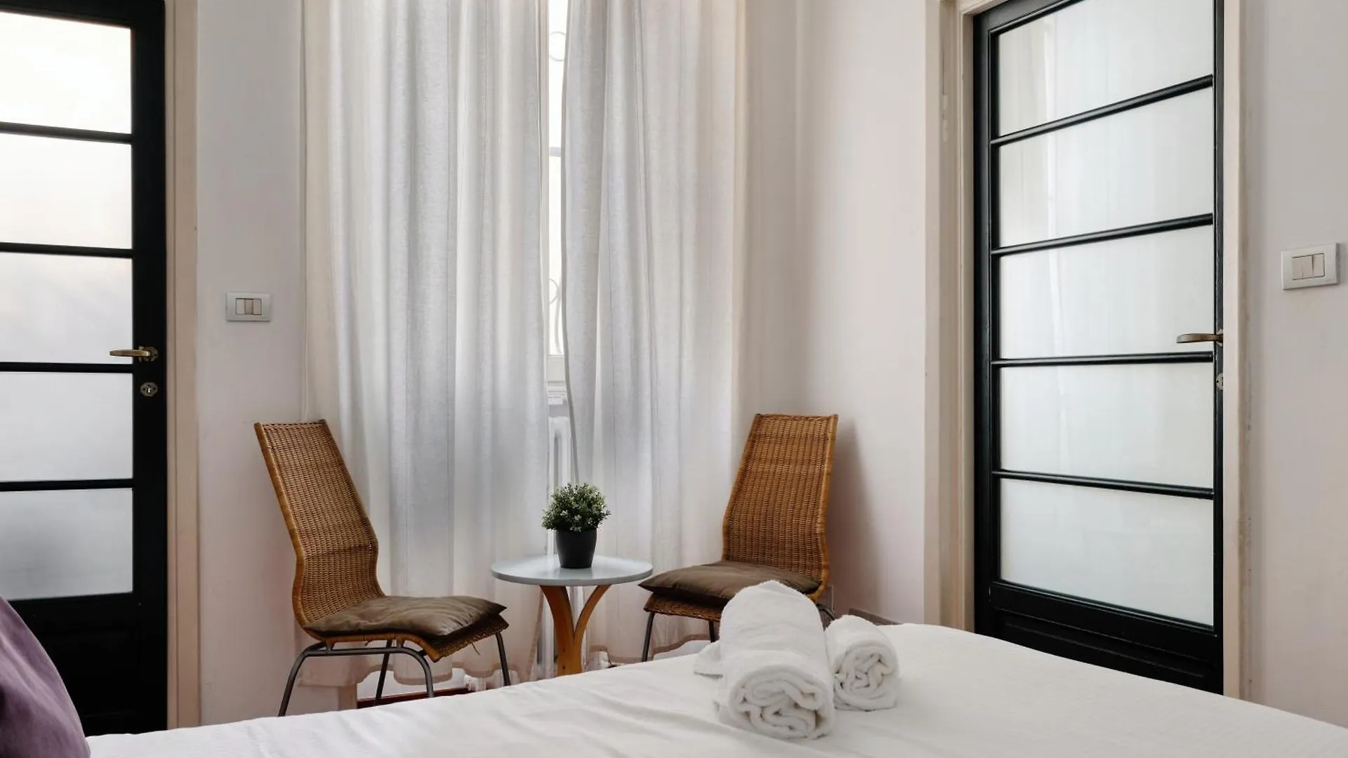 Joivy Bright 1Br Flat Near Mudec Museum Lejlighed Milano