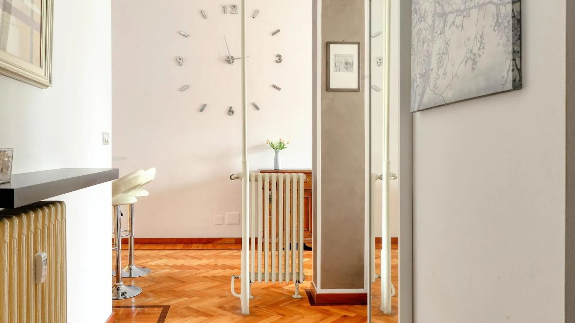 Joivy Bright 1Br Flat Near Mudec Museum Lejlighed Milano