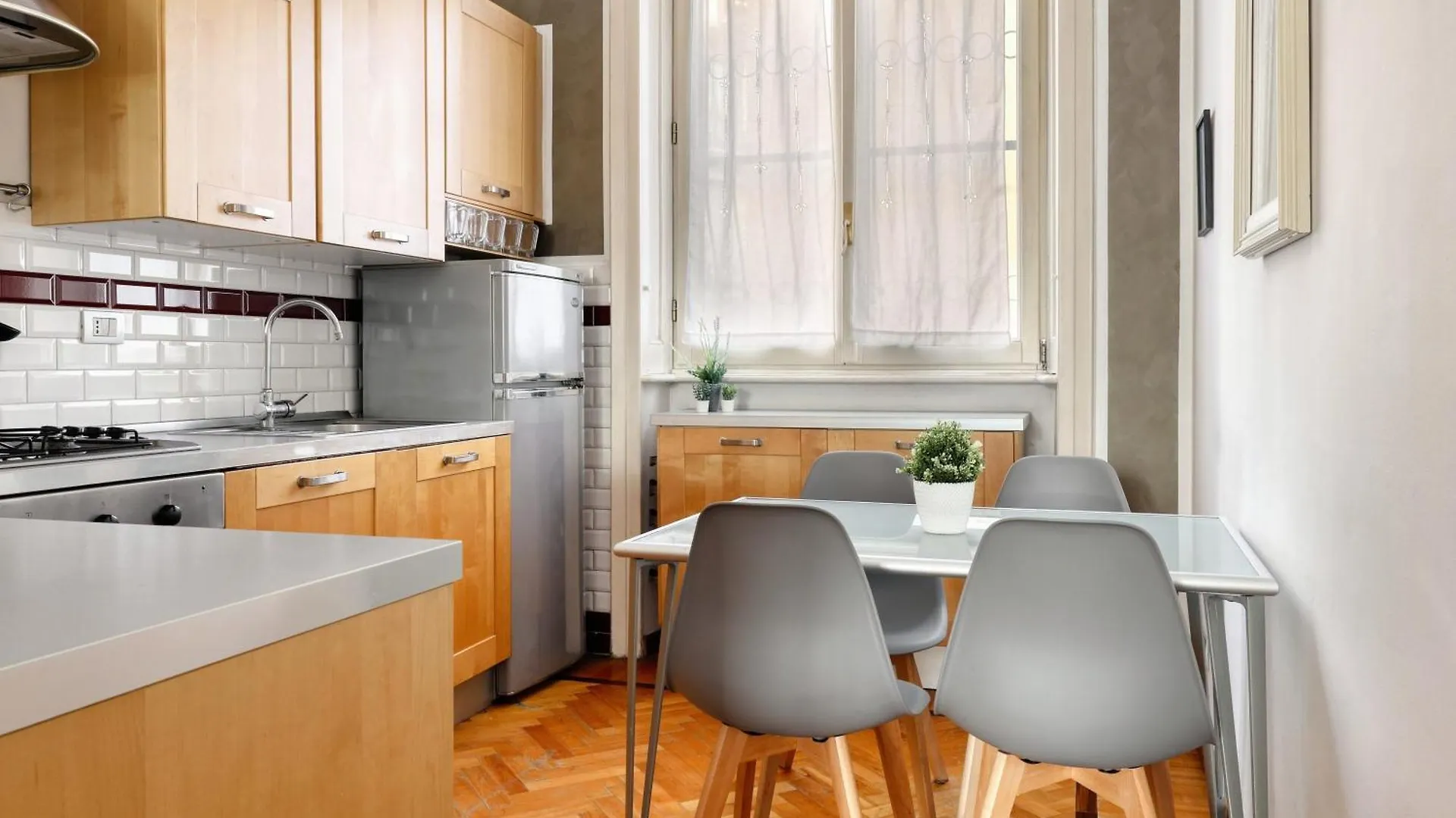 Joivy Bright 1Br Flat Near Mudec Museum Lejlighed Milano Italien